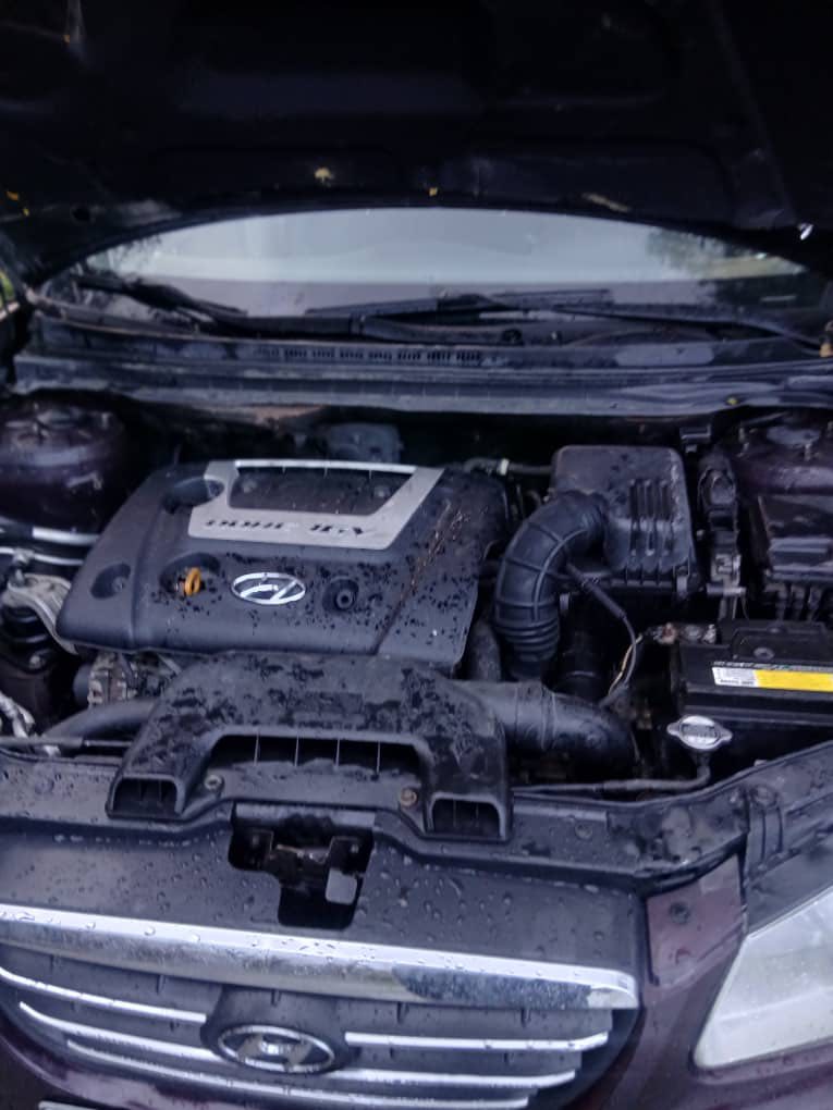 هونداي افانتي 2007 - صورة 4