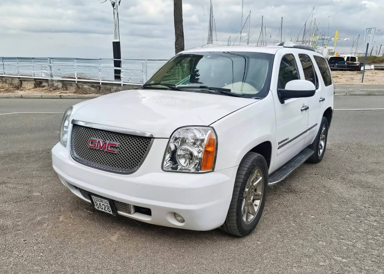 GMC يوكون دينالي 2010 - صورة 3