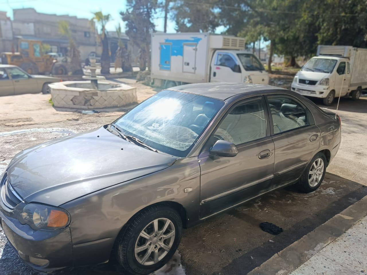 كيا شوما 2002 - صورة 2