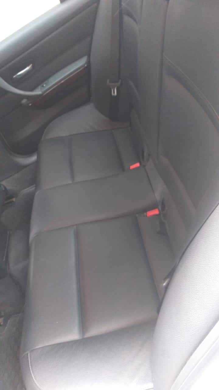 BMW 328I 2011 - صورة 1