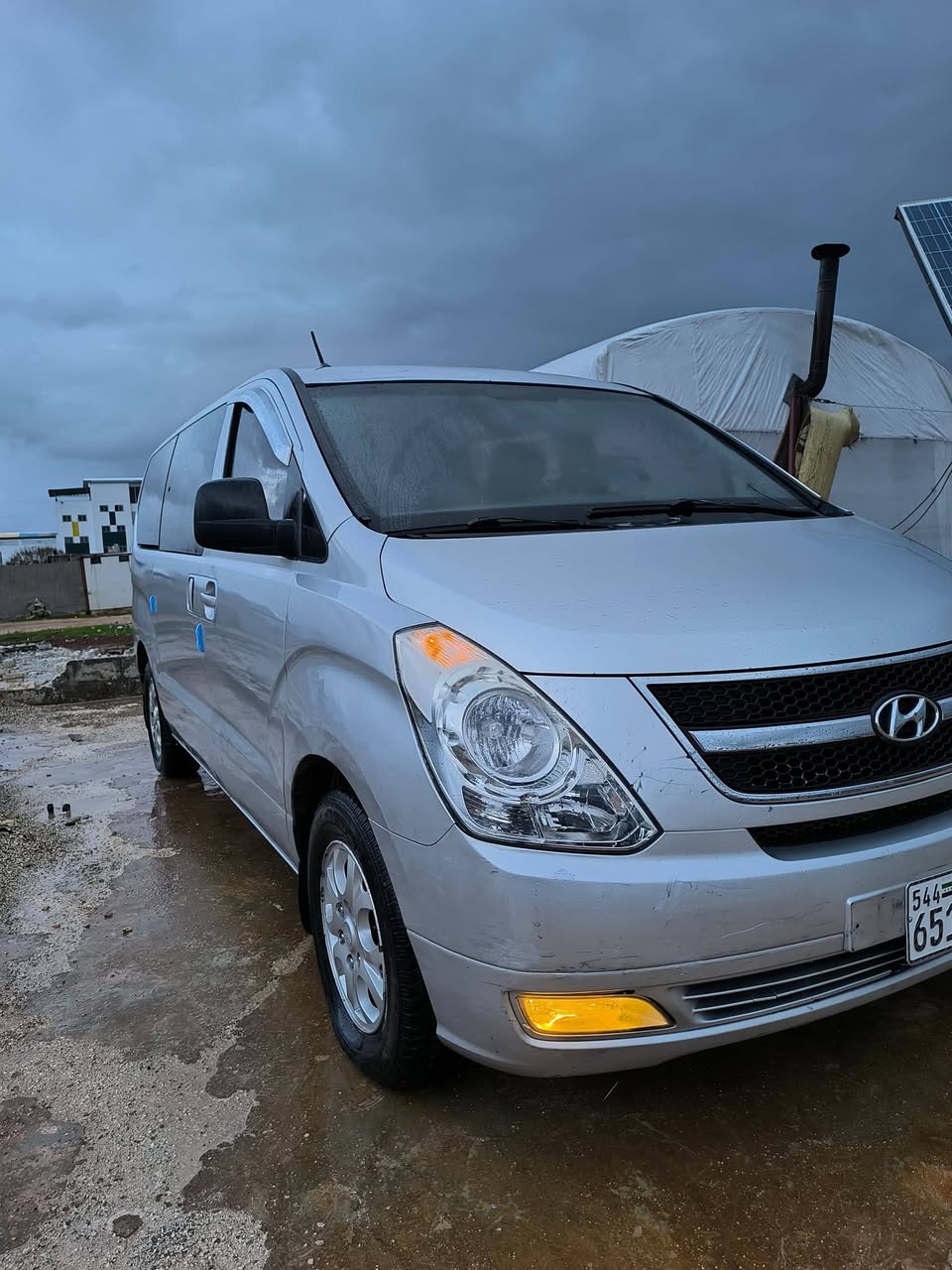 اتش ون H-1 2009 - صورة 5