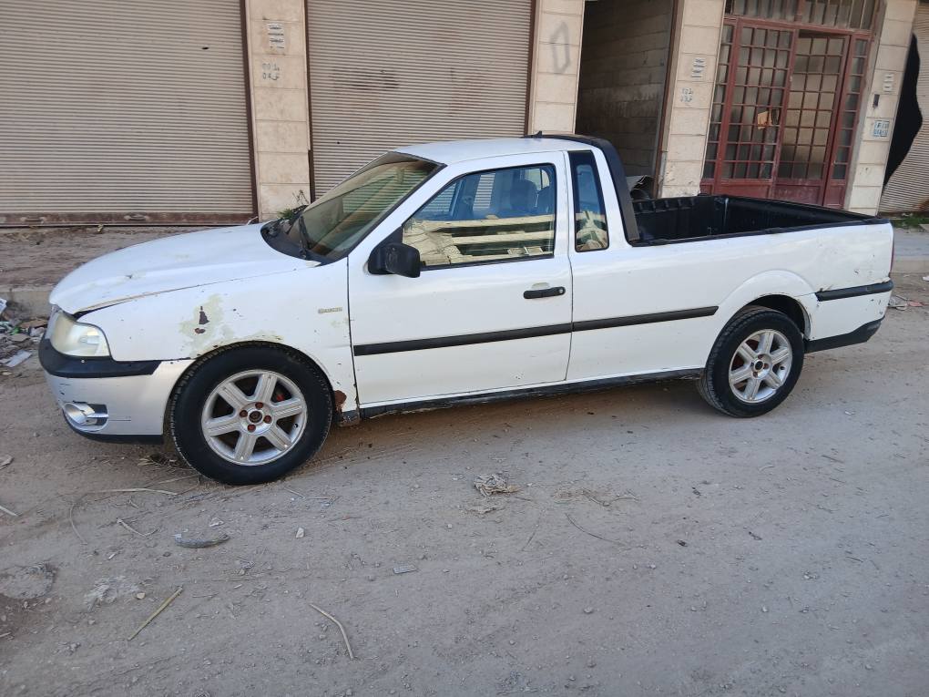 فولكس فاجن سافيرو 2004 - صورة 5