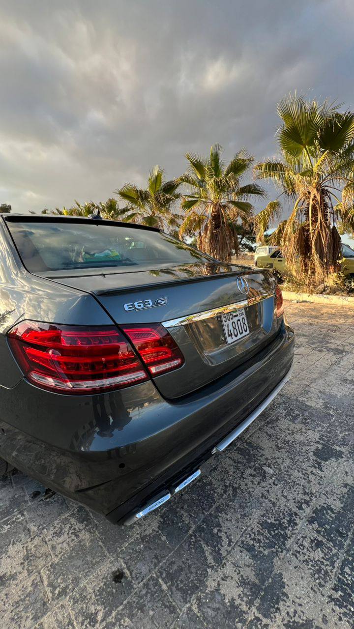 مرسيدس E350 2014 - صورة 1