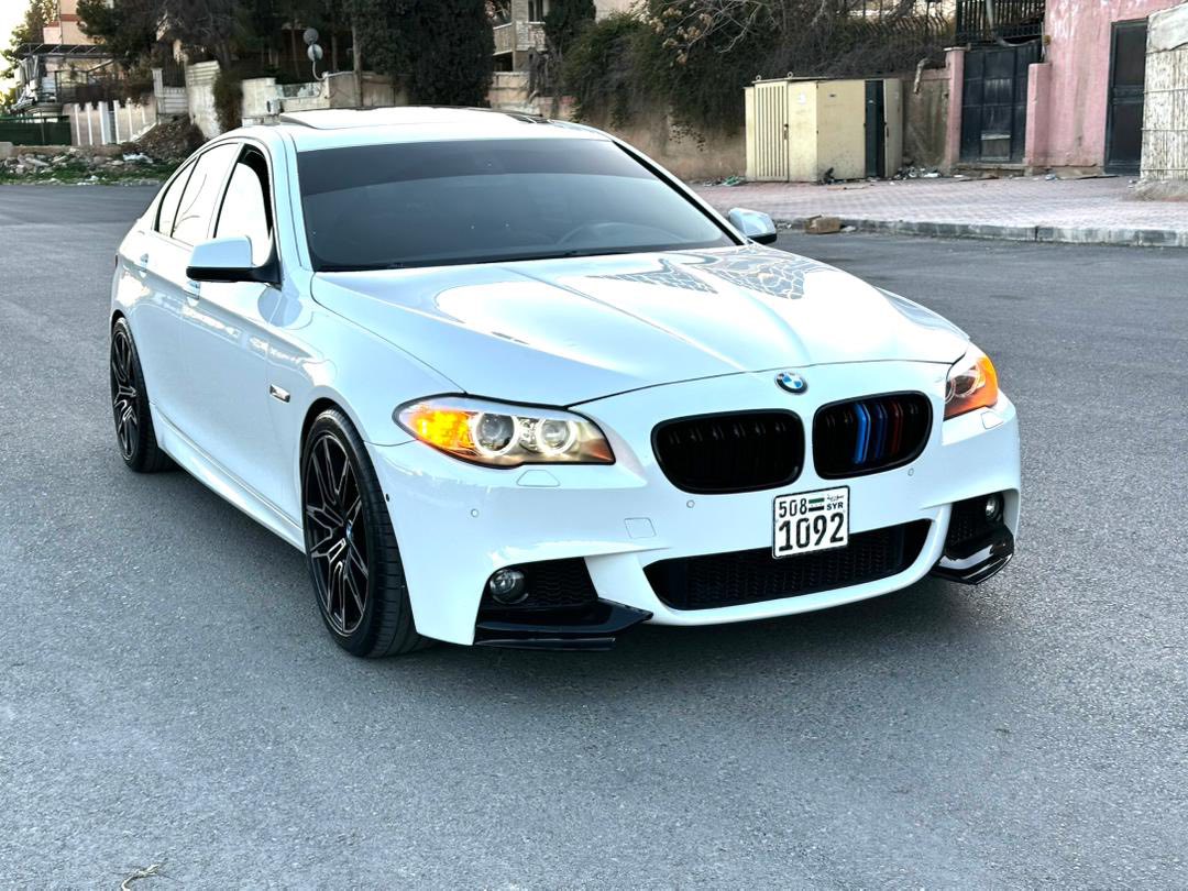 BMW 530i 2013 - صورة 1