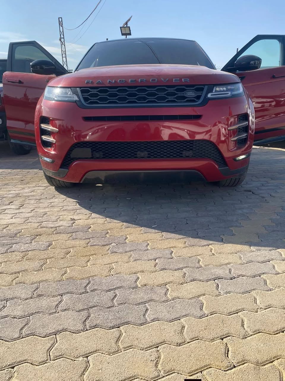 رانج روفر ايفوك 2023 - صورة 2