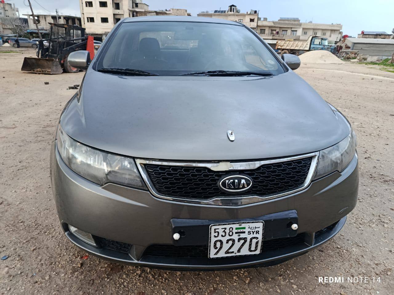 كيا سيراتو 2011 - صورة 2