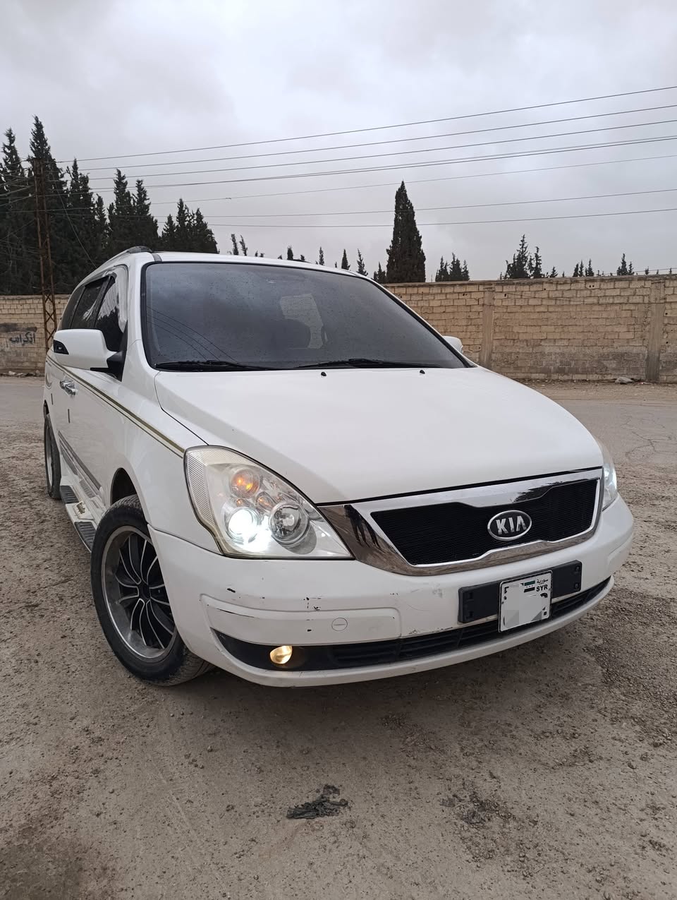 كيا كرنفال 2011 - صورة 4