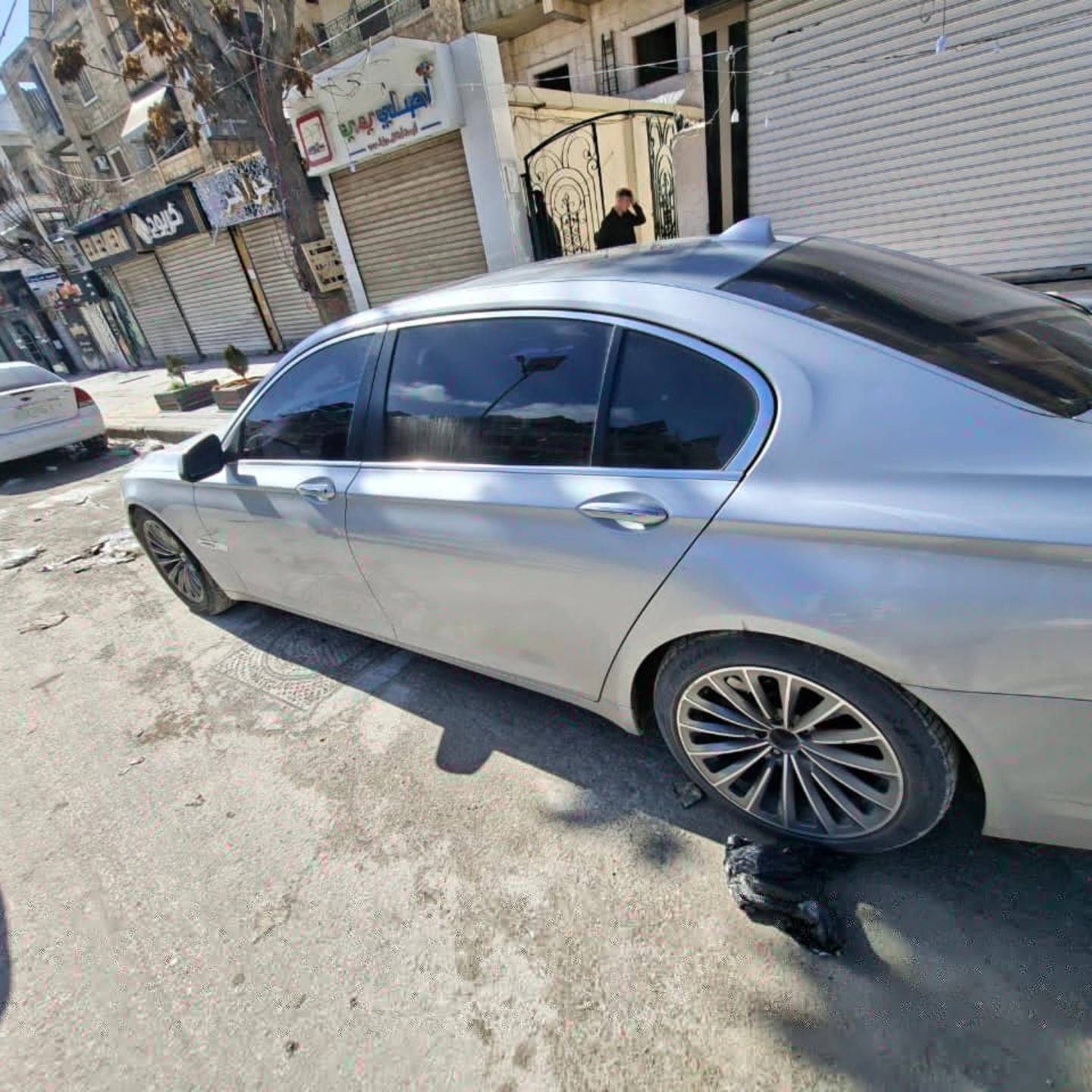 بي ام دبليو 750li 2011 - صورة 3