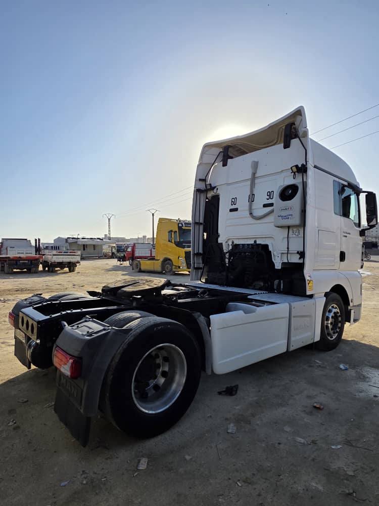 مان 18 TGX 2015 - صورة 4