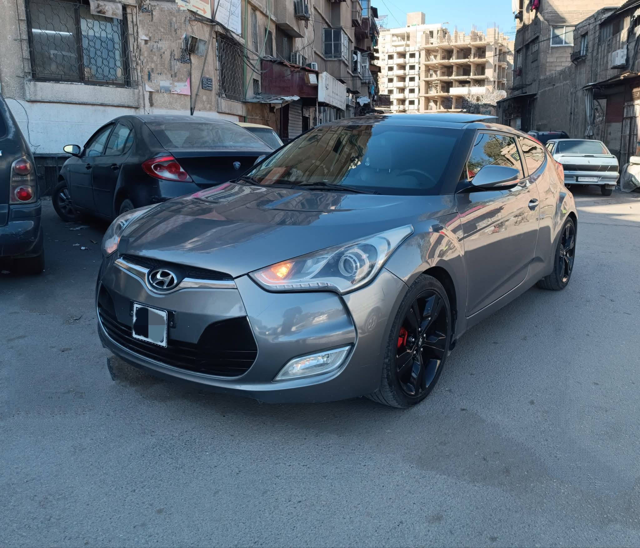 هيونداي فوليستر 2015 - صورة 2