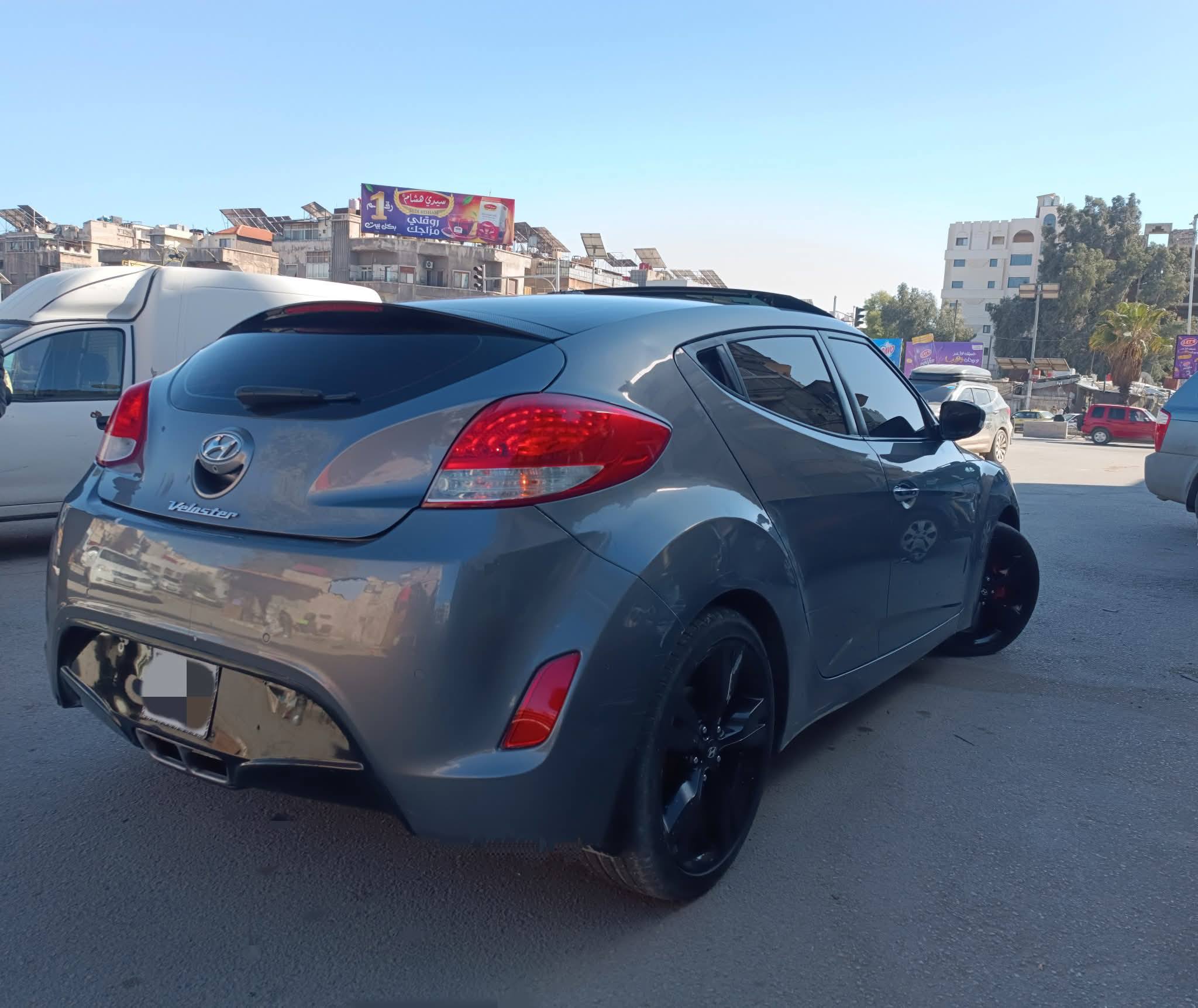 هيونداي فوليستر 2015 - صورة 5