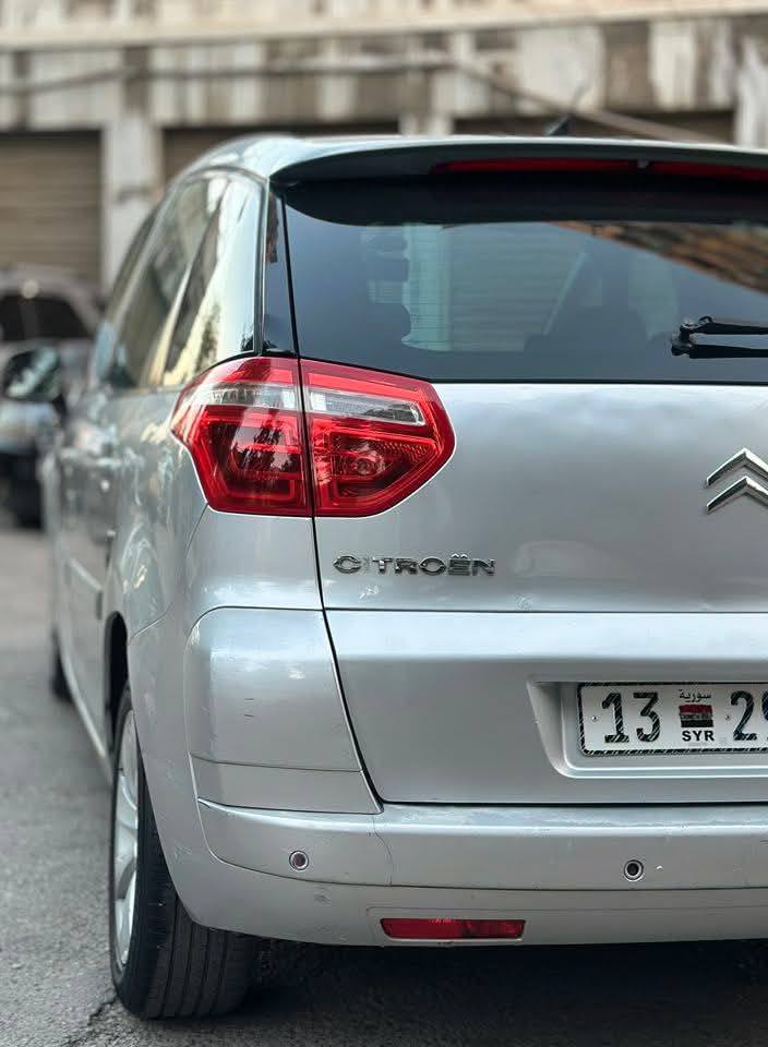 سيتروين C4 Picasso 2009 - صورة 2