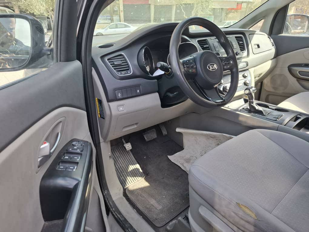 كيا سيدونا 2016 - صورة 3