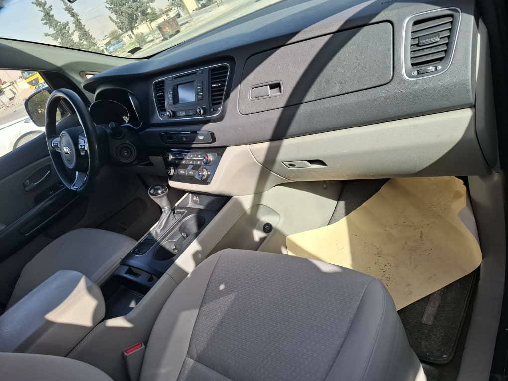 كيا سيدونا 2016 - صورة 4