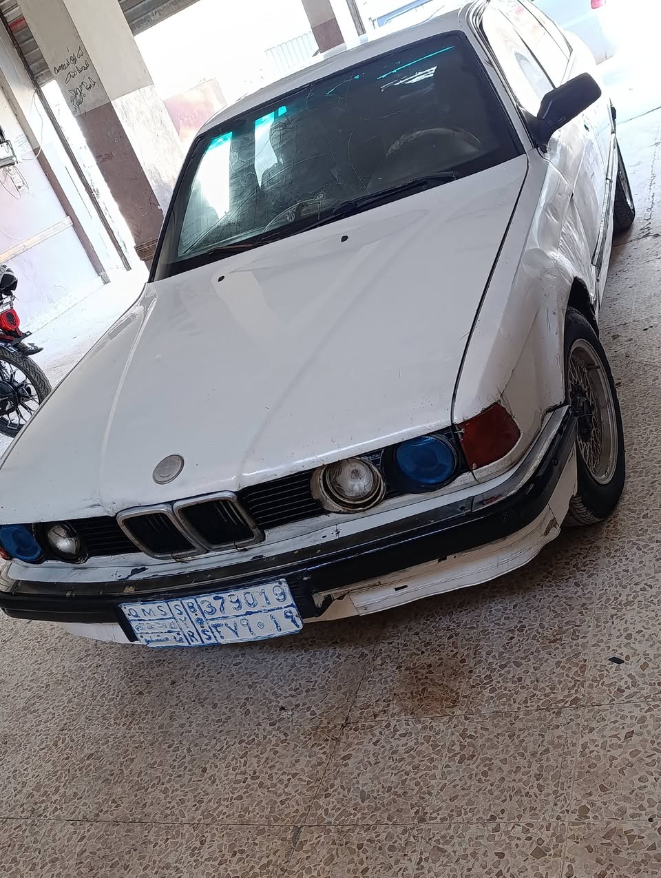 بي ام دبليو قياس 351 2000 - صورة 4