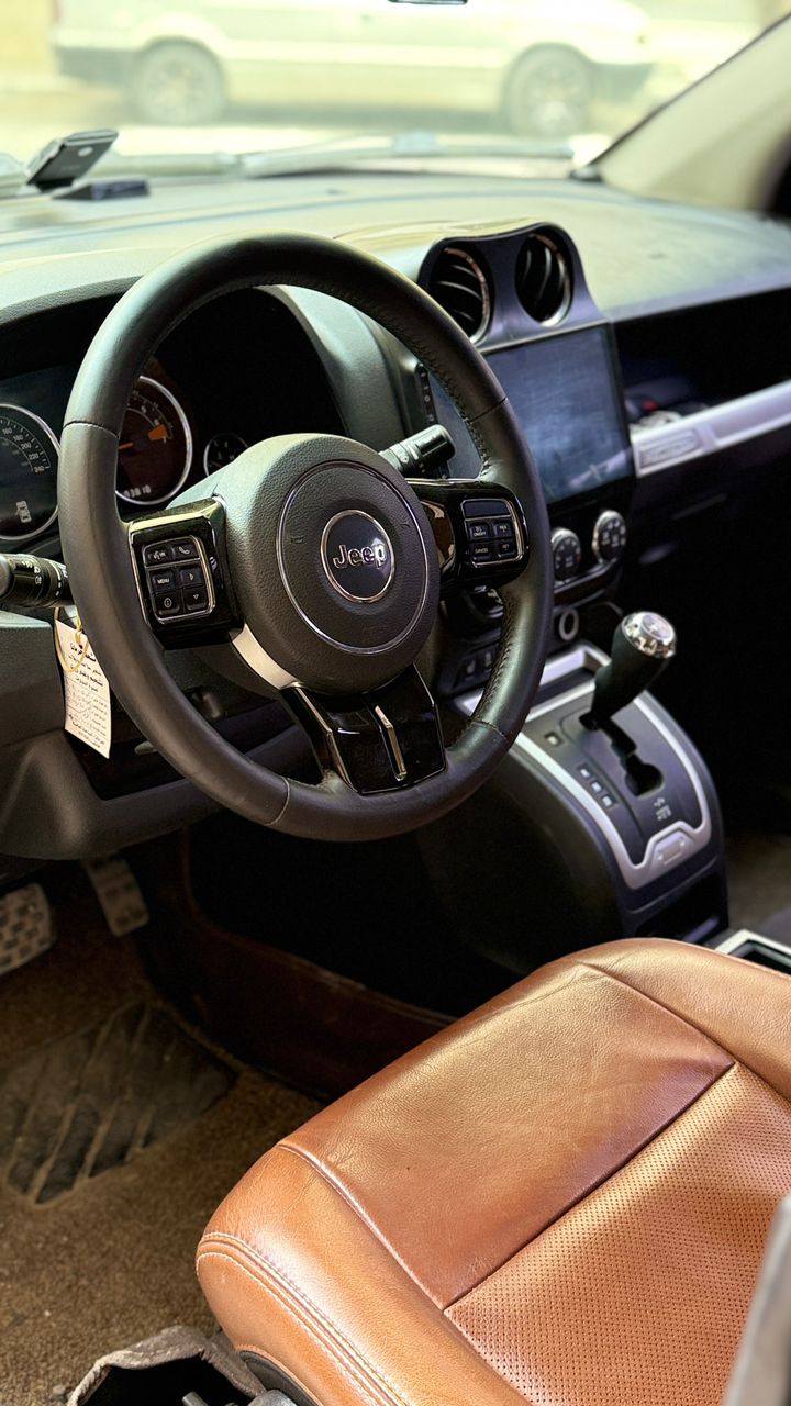 جيب كومباس 2015 - صورة 3