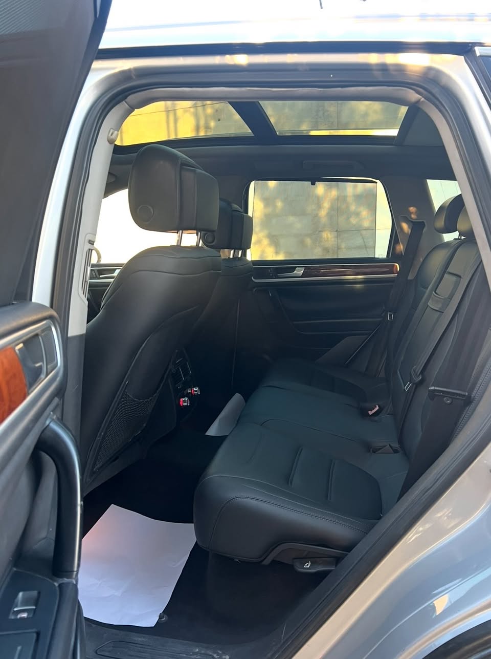 فولكس فاجن طوارق 2012 - صورة 4