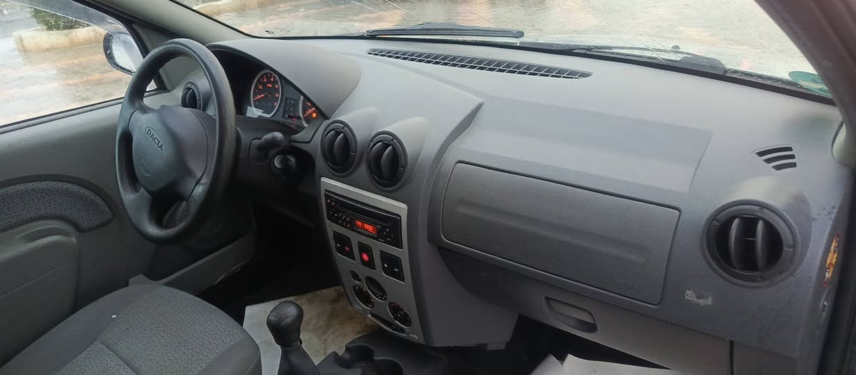 داسيا لوغان 2006 - صورة 1