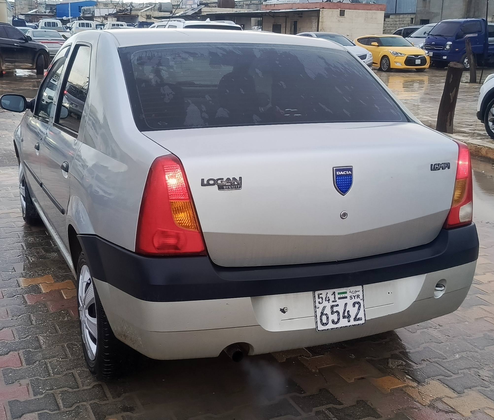 داسيا لوغان 2006 - صورة 2