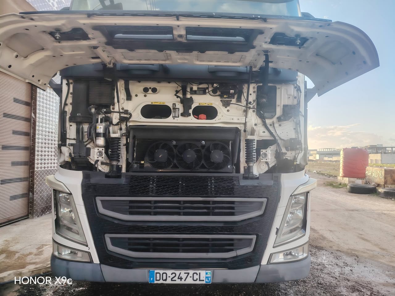 فولفو 460 2015 - صورة 5