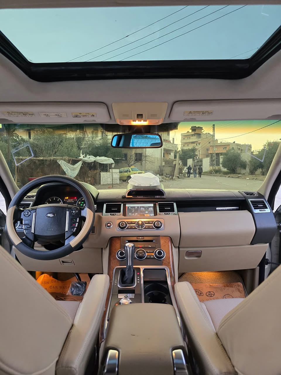 رنج سبورت 2011 - صورة 4