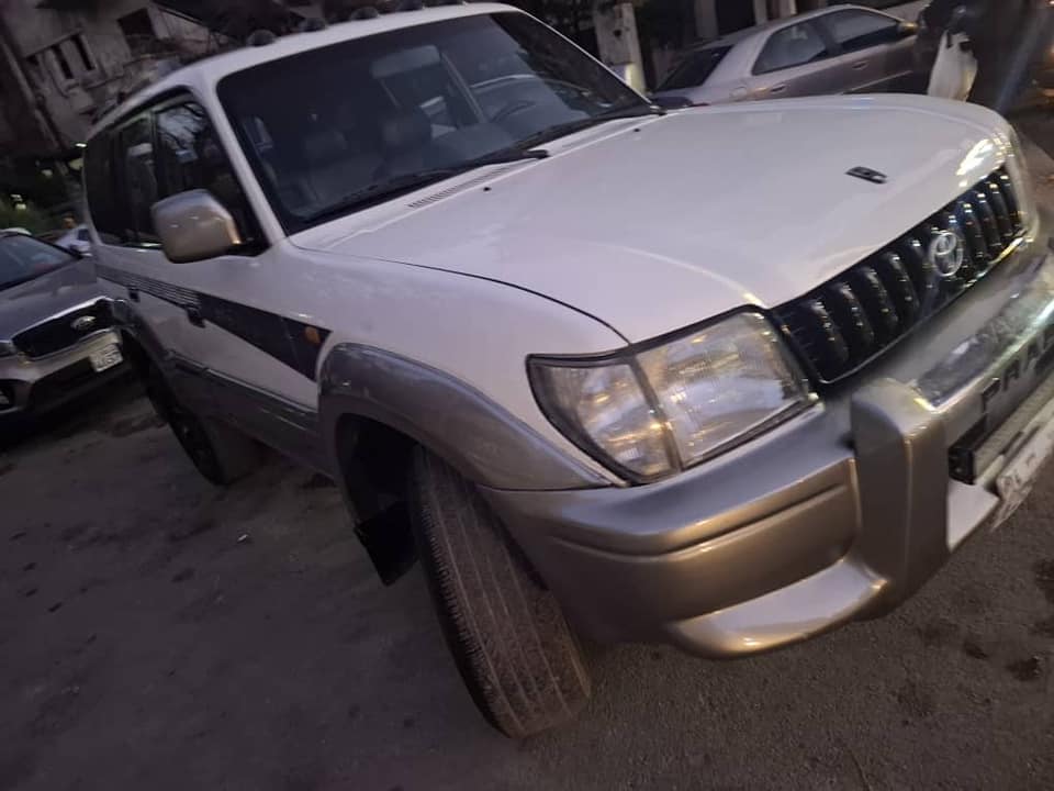 تويوتا برادو 1999 - صورة 3