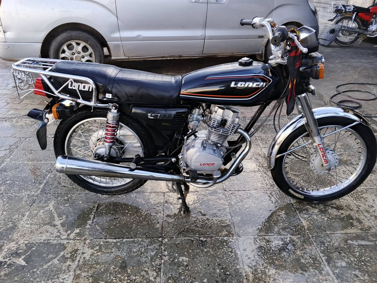 لونسون لونسون 2018 - صورة 1