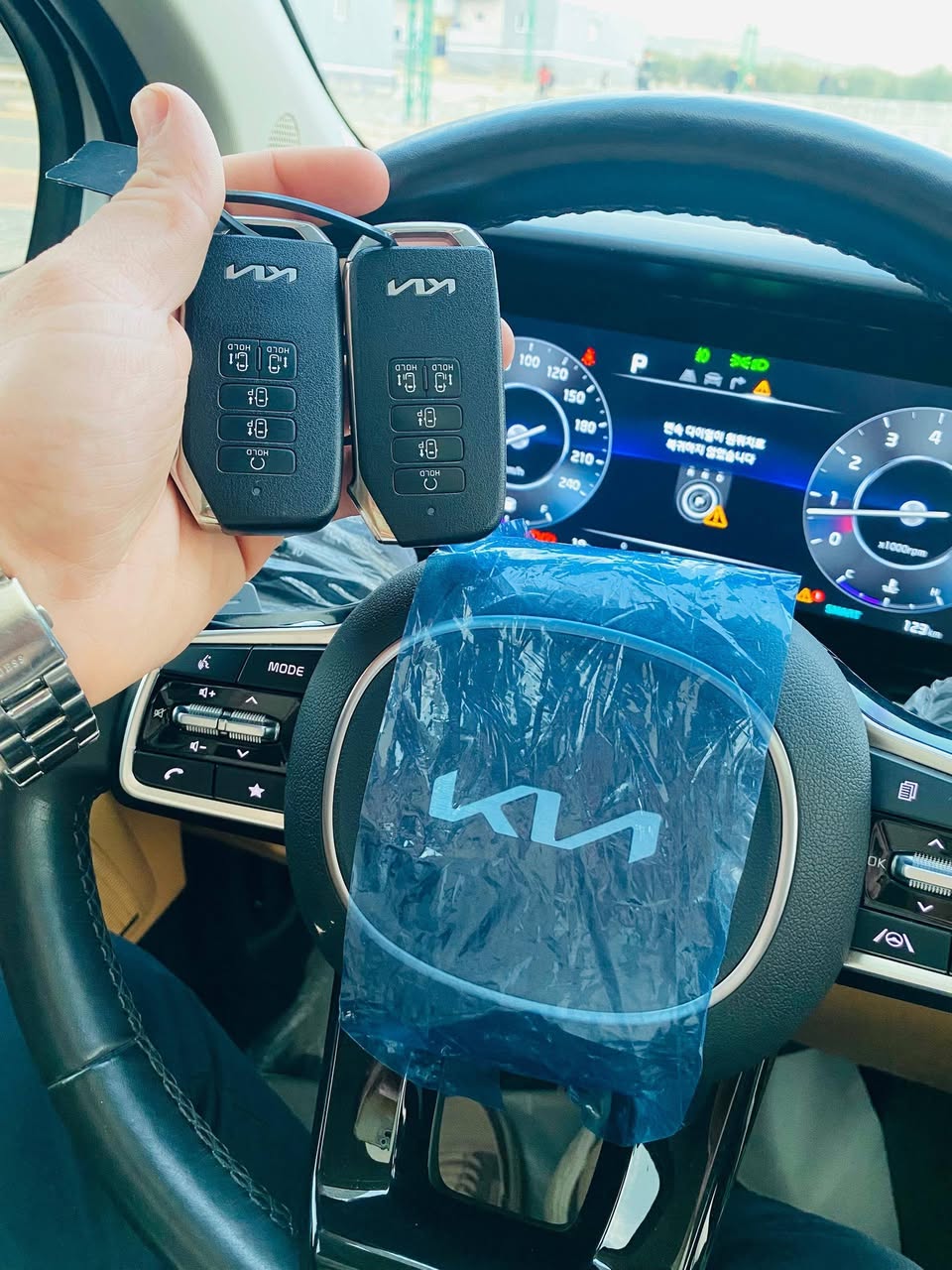 كيا كرنفال 2023 - صورة 2