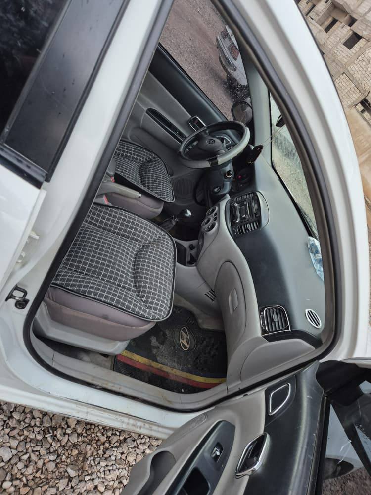 هيونداي فيرنا 2007 - صورة 2