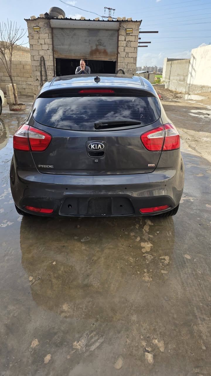 كيا ريو 2012 - صورة 4