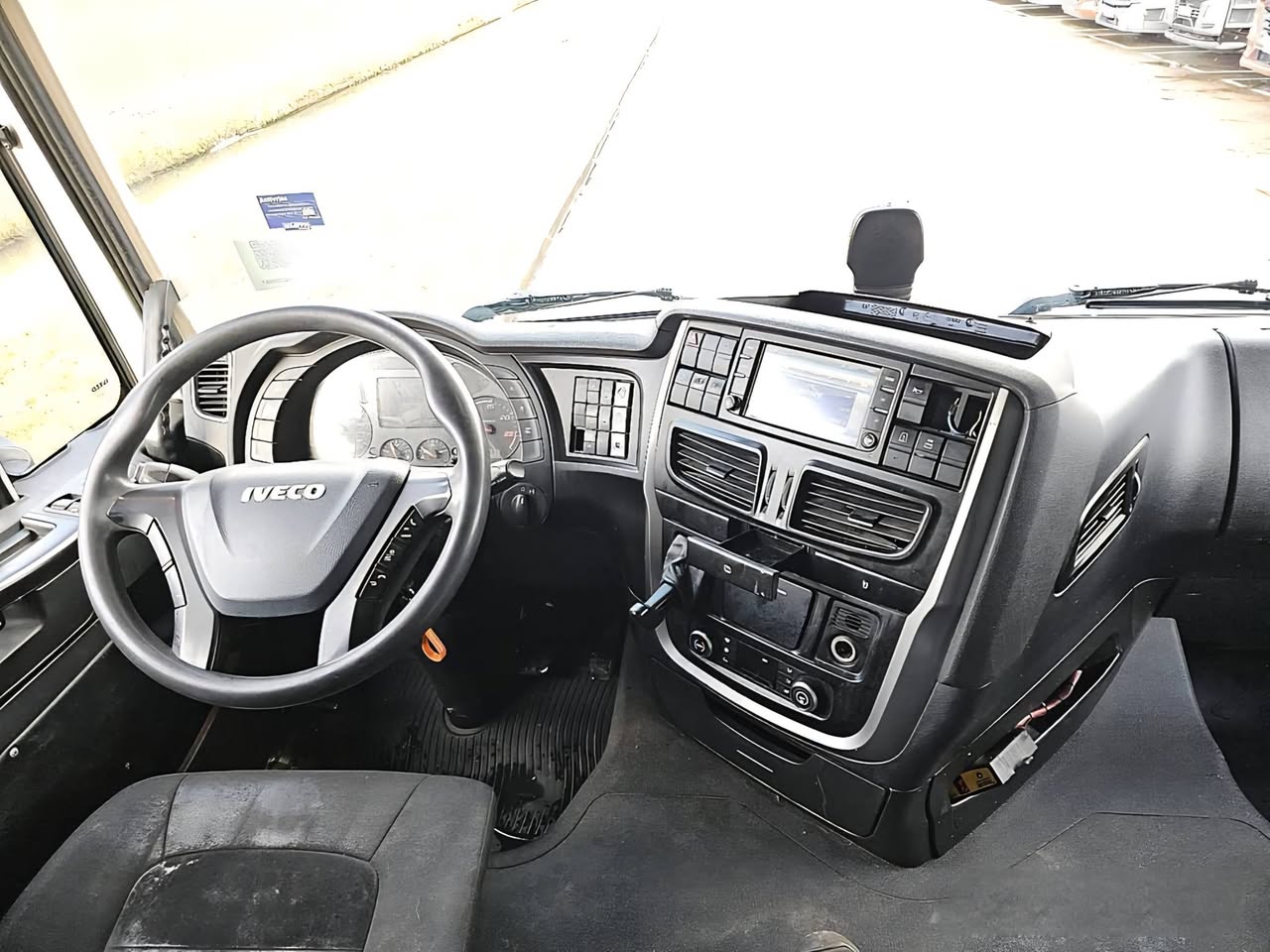 افيكو STRALIS 2018 - صورة 5