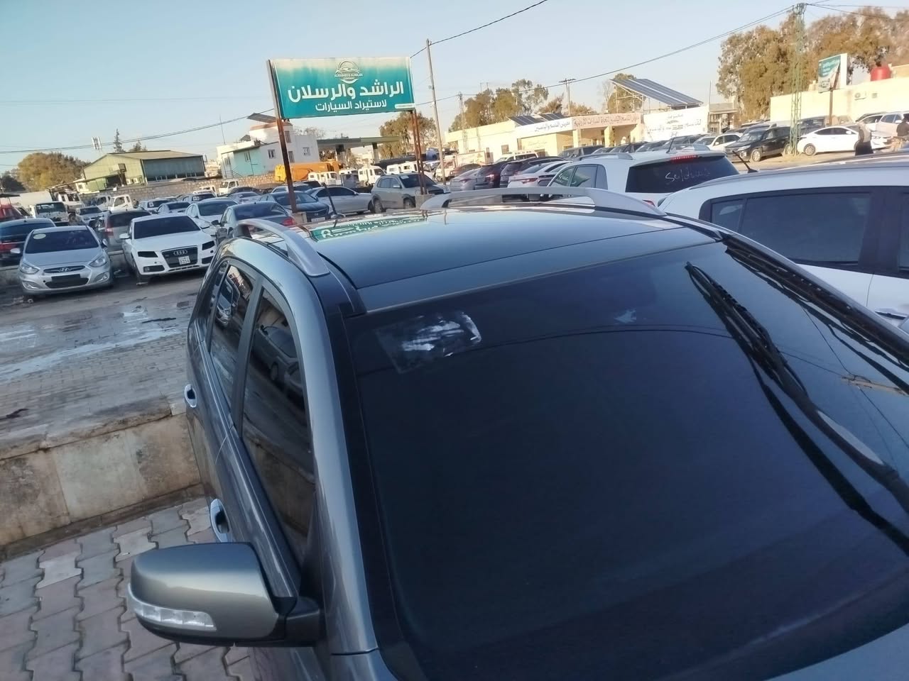 كيا سورينتو 2010 - صورة 3