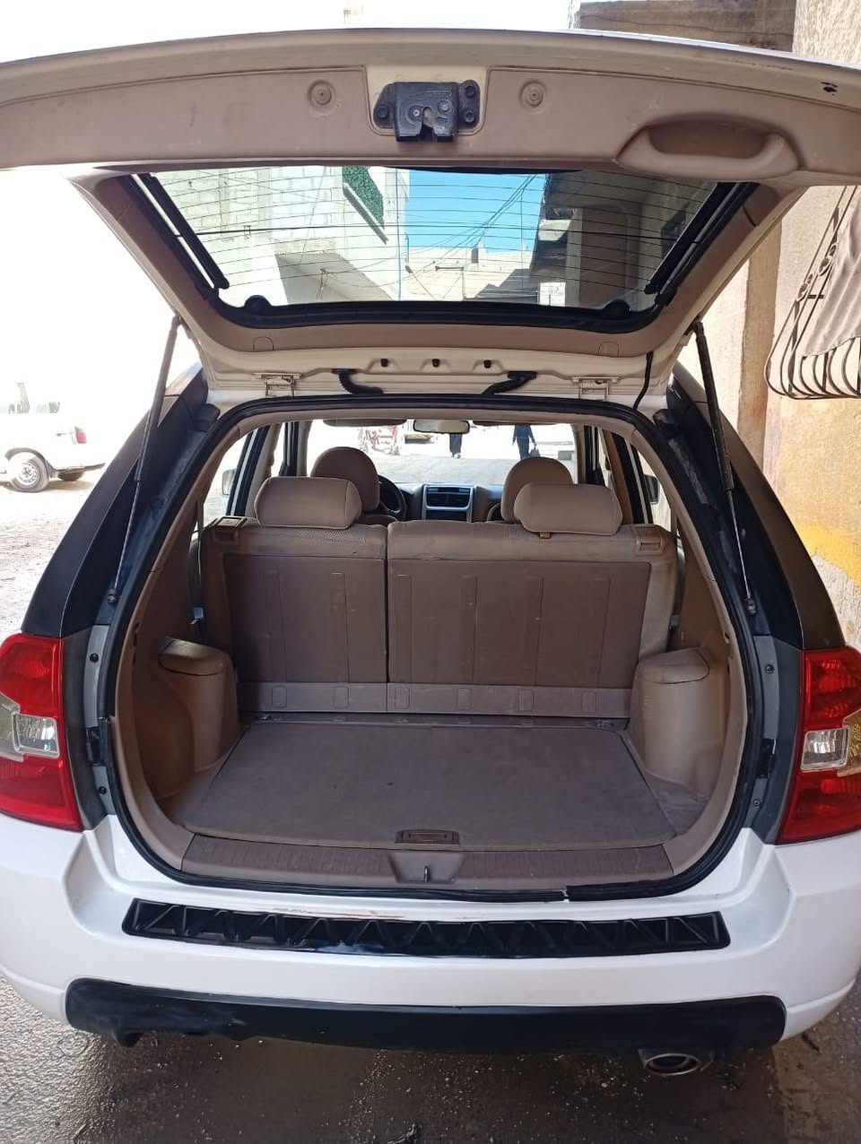 كيا سبورتاج 2009 - صورة 4