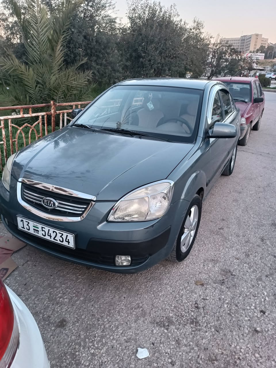 كيا ريو 2008 - صورة 1