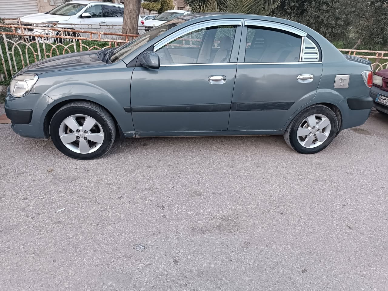 كيا ريو 2008 - صورة 2