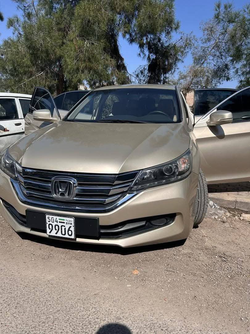 هوندا اكورد 2016 - صورة 1