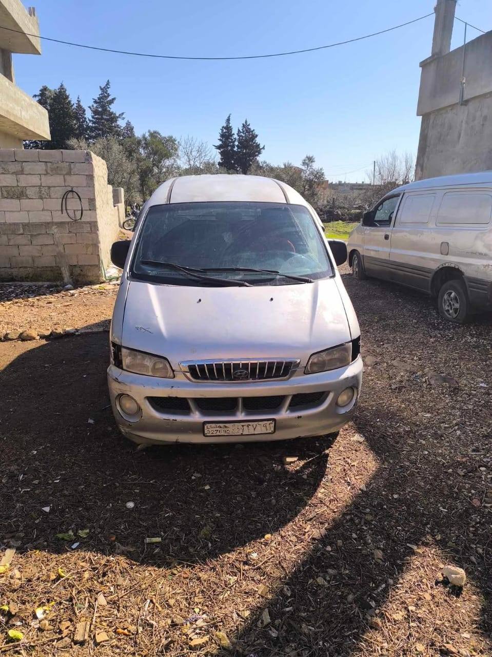 هيونداي ستاركس 1999 - صورة 1