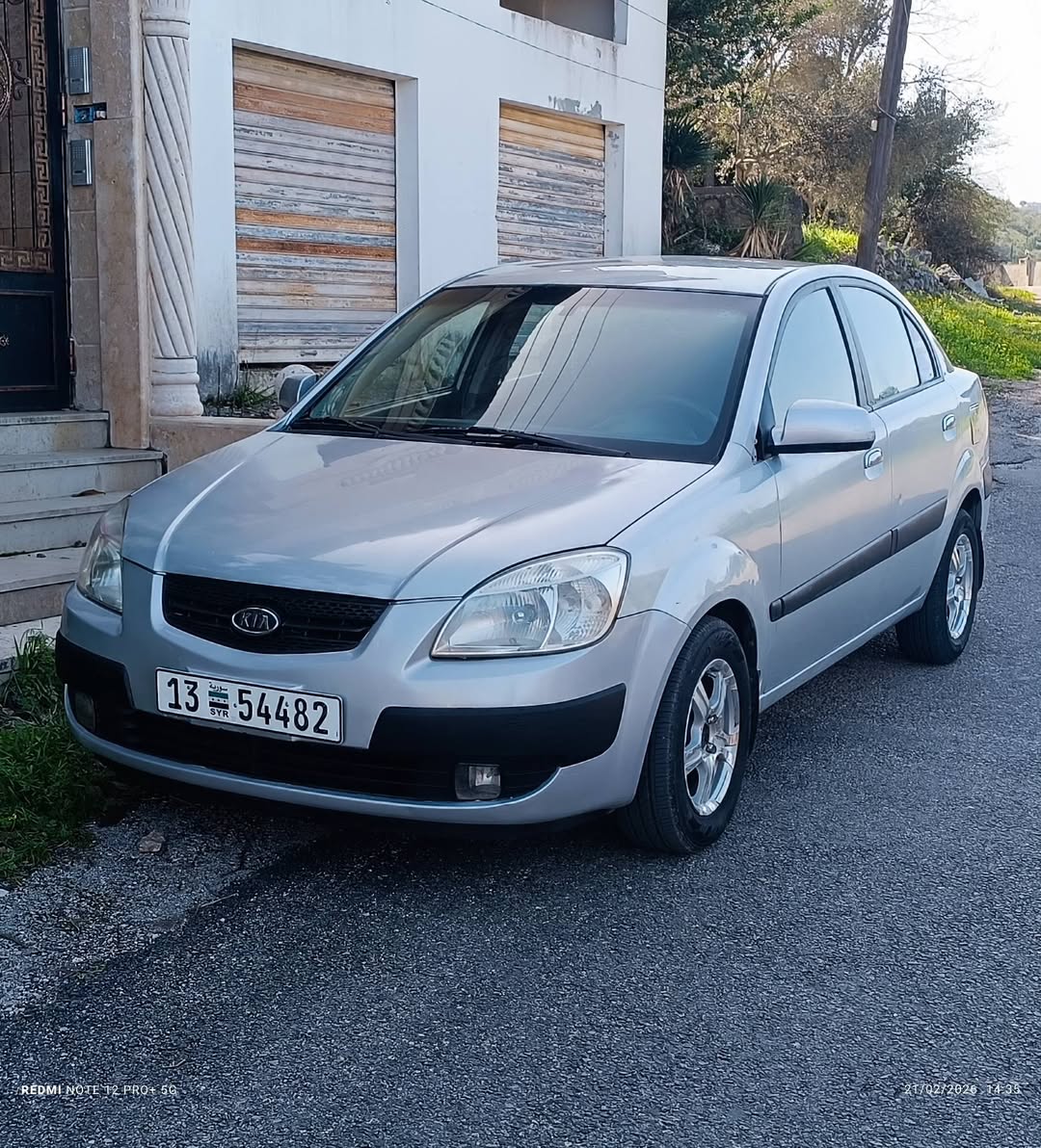 كيا ريو 2010 - صورة 1