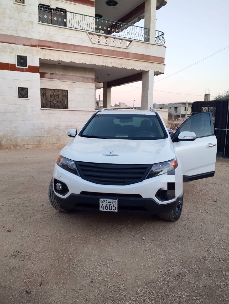 كيا سورينتو 2011 - صورة 1