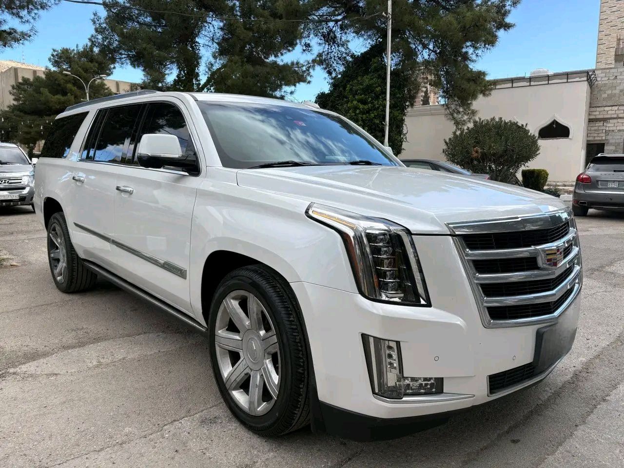 كاديلاك اسكاليد 2016 - صورة 1