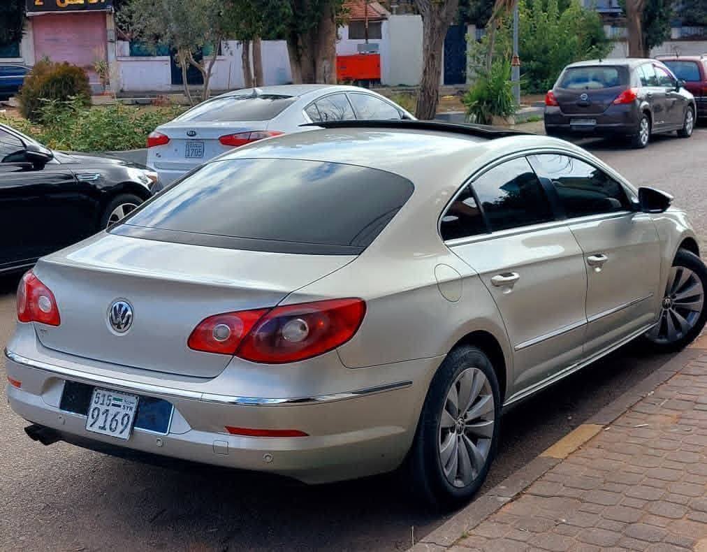 فوكس فاغن باسات CC 2011 - صورة 4