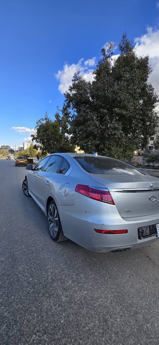 سامسونج SM 7 2013 - صورة 4