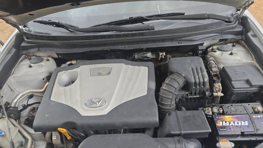 Hyundai افانتي 2010 - صورة 3