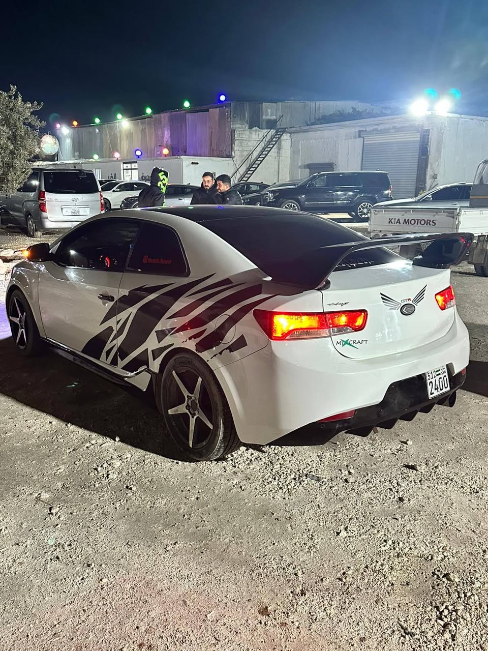 كيا فورتي كوبيه 2011 - صورة 2