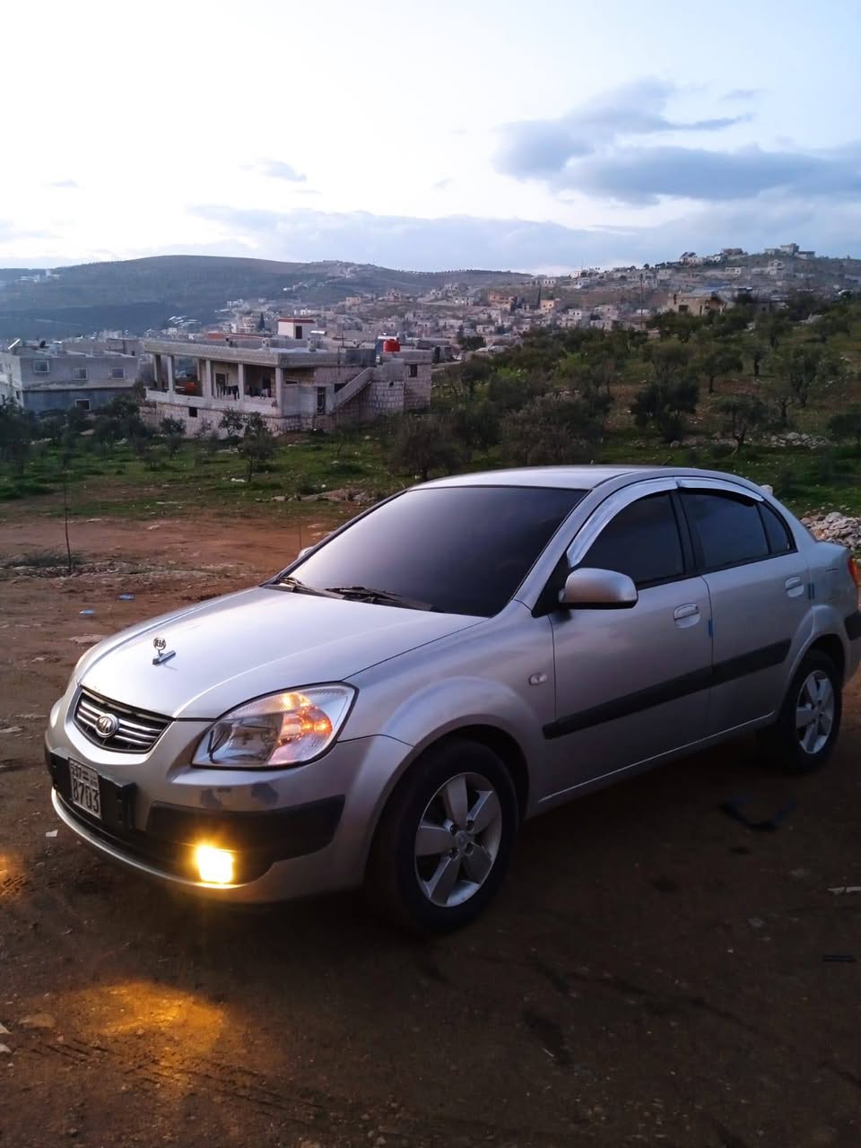 كيا ريو 2009 - صورة 1