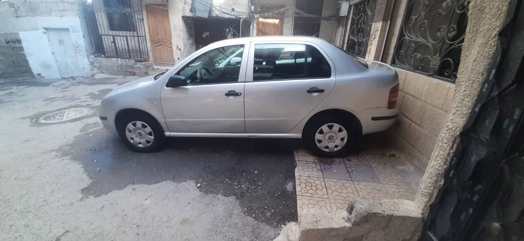 سكودا فابيا 2004 - صورة 1