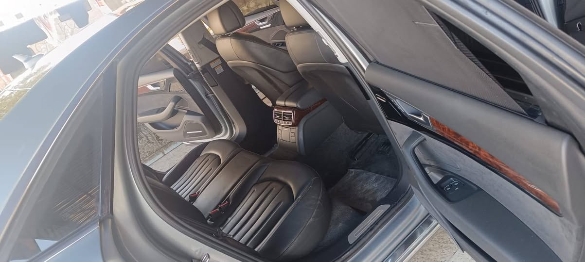 اودي a8 2012 - صورة 2