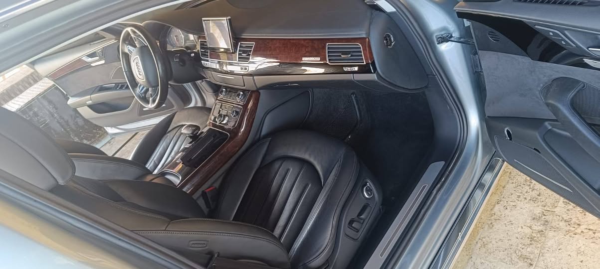 اودي a8 2012 - صورة 3