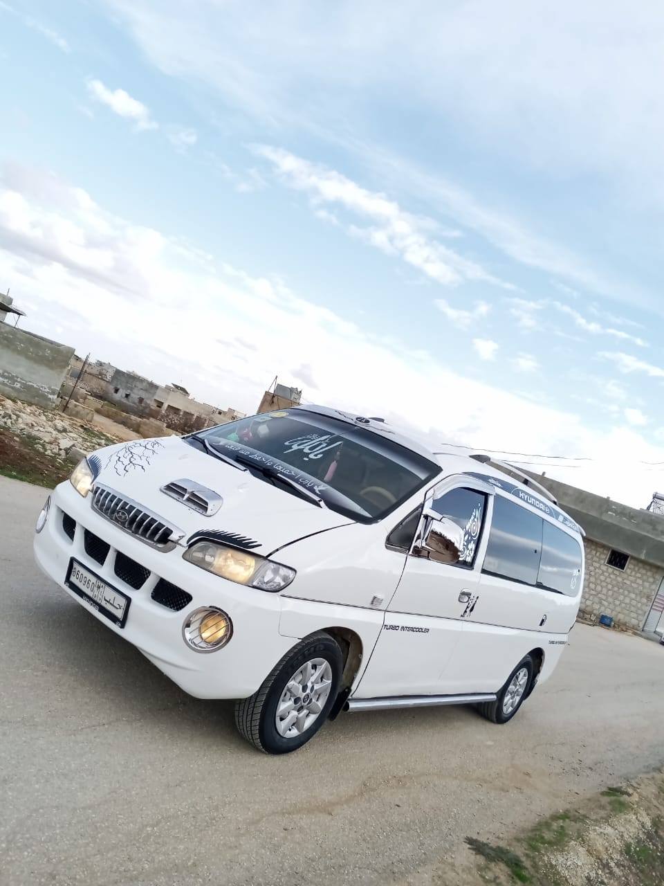 هيونداي ستاركس 2002 - صورة 2