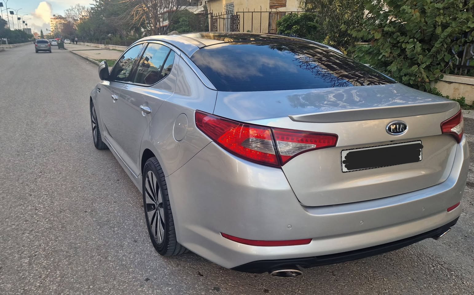 كيا أوبتيما 2011 - صورة 2